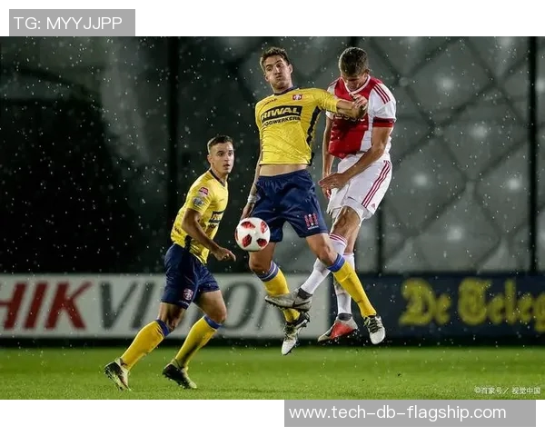 荷乙足球联赛精彩纷呈球迷热情高涨期待新赛季精彩对决